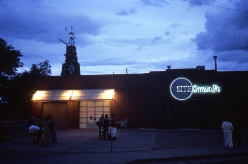 Looking For A Place Installation 1999